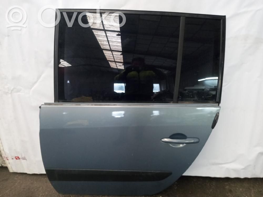 Puerta trasera   7751476284