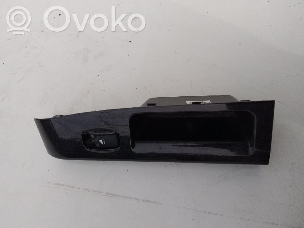 KIA Sorento Electric window control switch 