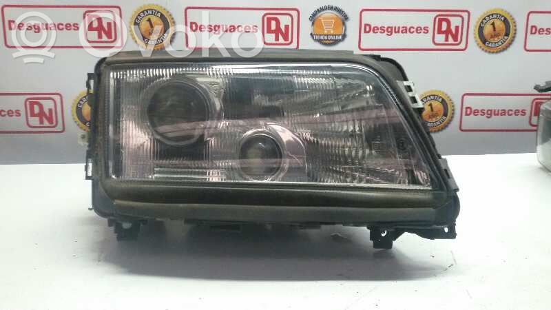 Audi A8 S8 D2 4D Scheinwerfer 