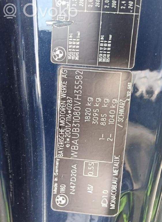 BMW 1 E82 E88 Moldura del faldón lateral 
