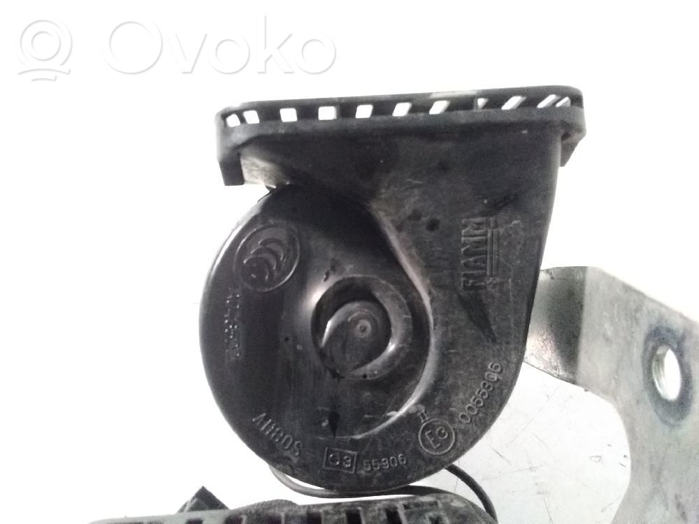 Opel Astra J Äänimerkkilaite 