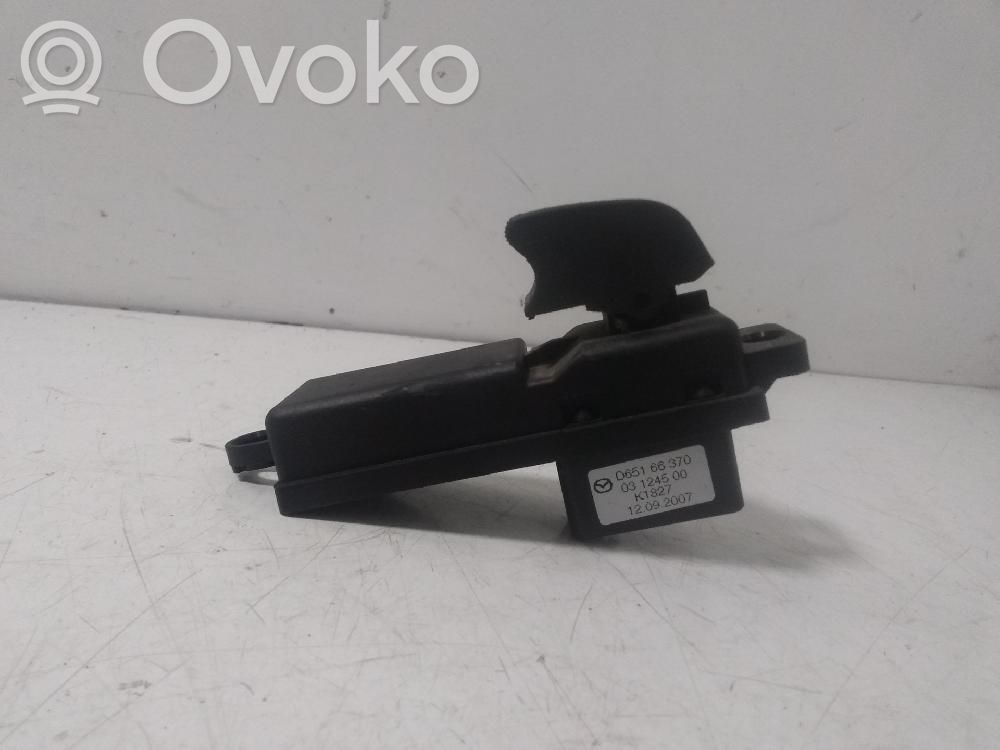 Comutator comandă geamuri electrice   D65166370