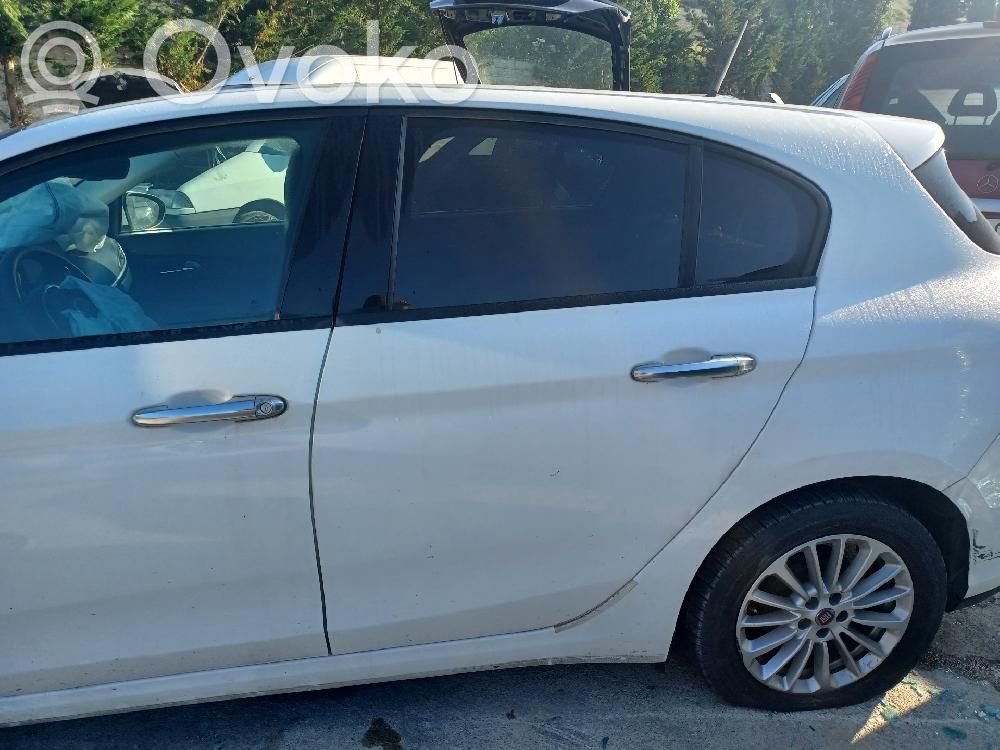 Fiat Tipo Galinės durys 