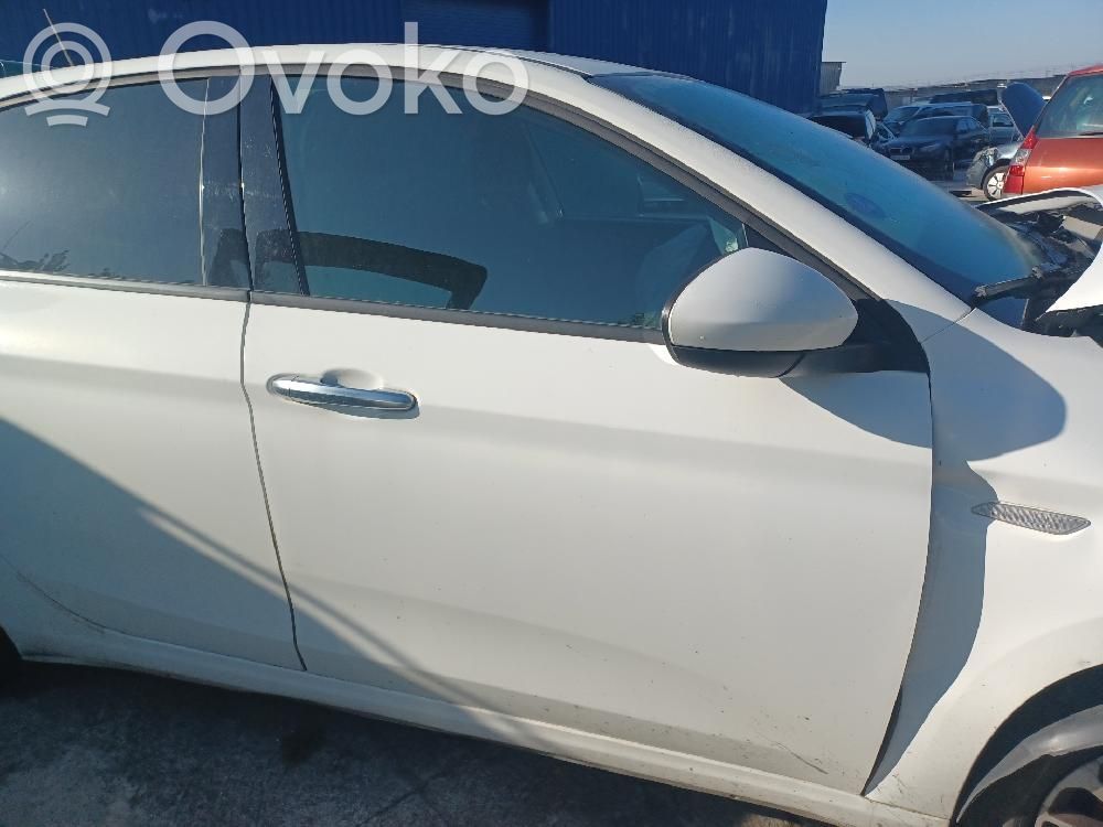 Fiat Tipo Дверь 