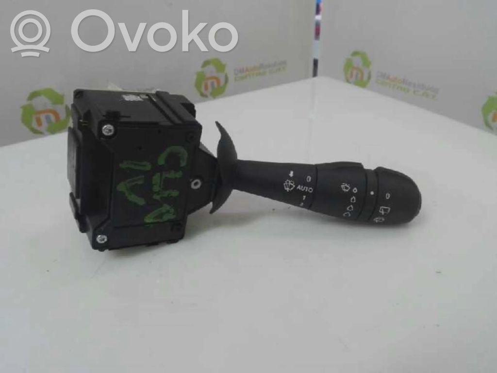 Renault Clio III Wiper switch 