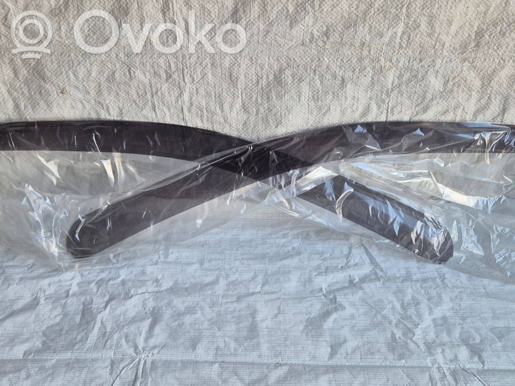 Peugeot Expert Front door wind deflector 