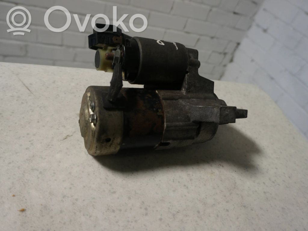 Стартер   M000T90981,L813