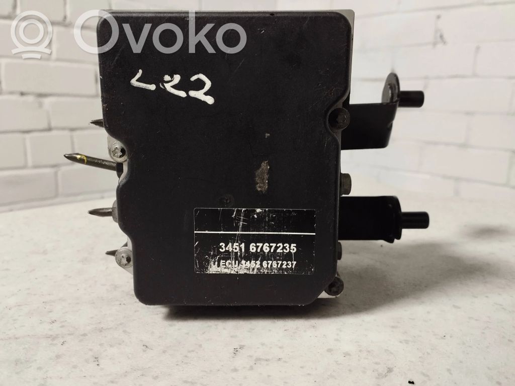 BMW 5 E60 E61 ABS bloks 