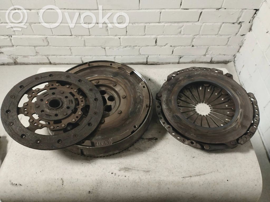 Ford Focus Divmasu spararats 