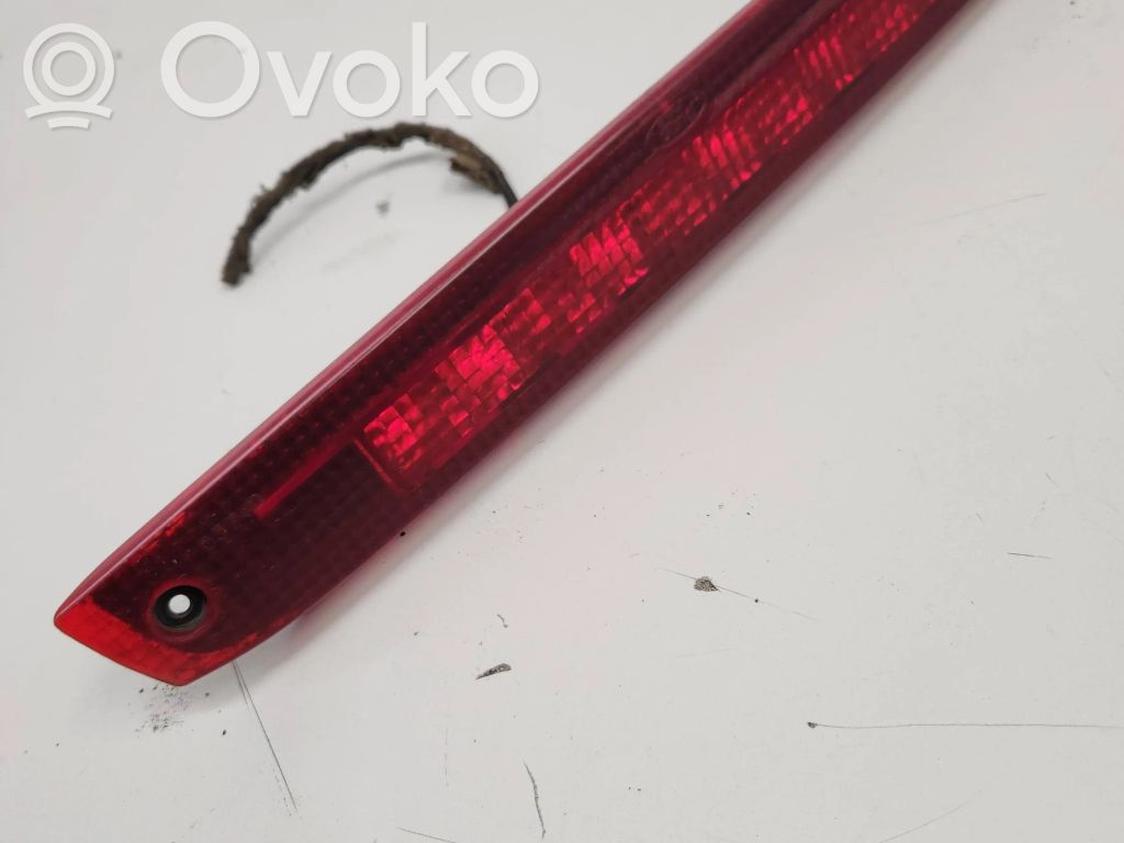 Ford Focus Third/center stoplight 