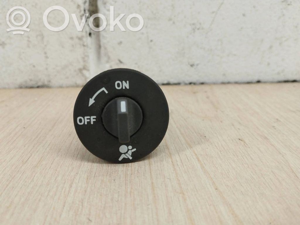 Renault Scenic II -  Grand scenic II Passenger airbag on/off switch 