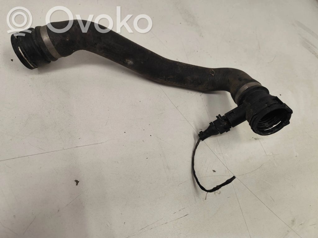 BMW 3 E46 Engine coolant pipe/hose 