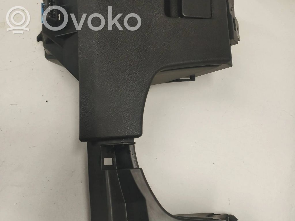 Opel Astra J Daiktadėžė 