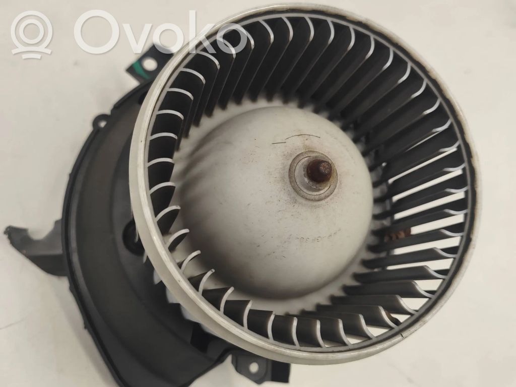 Opel Corsa D Mazā radiatora ventilators 