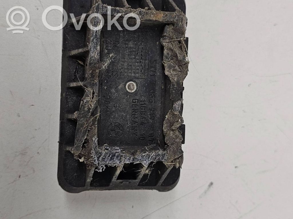 BMW 5 E60 E61 Jacking socket point 