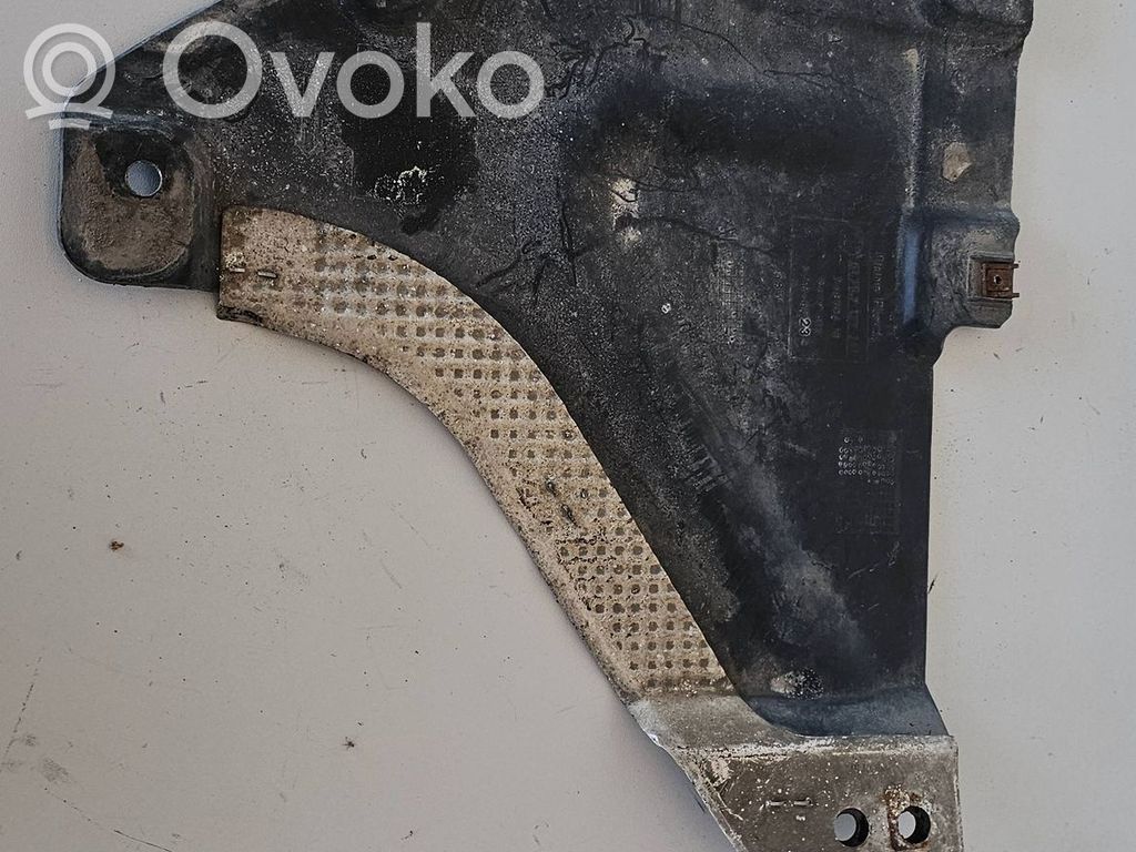 BMW 3 E90 E91 Engine splash shield/under tray 