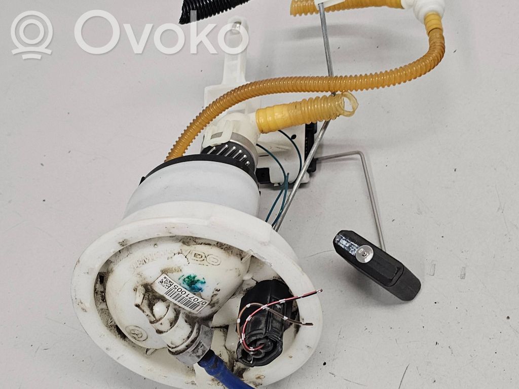 BMW 1 E81 E87 Bomba interna de combustible 