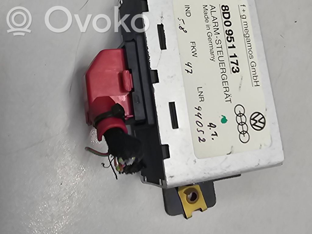 Alarm control unit/module   8D0951173