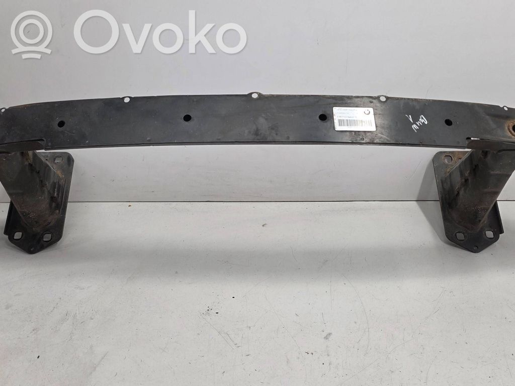 BMW 1 E81 E87 Priekšpusē bampera sija / balka 