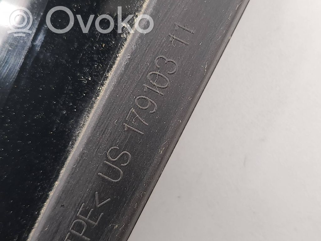 Ventanilla de ventilación de la puerta trasera   17910311,E143R011565
