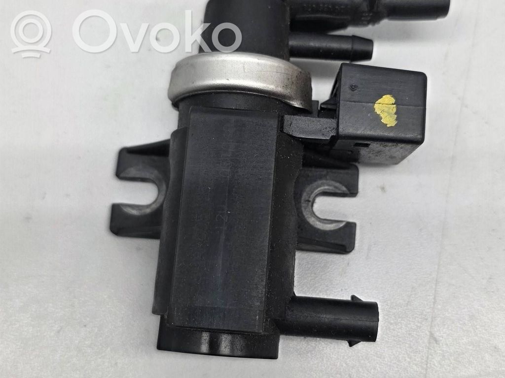 Mercedes-Benz A W169 Solenoid supapă turbosuflantă 