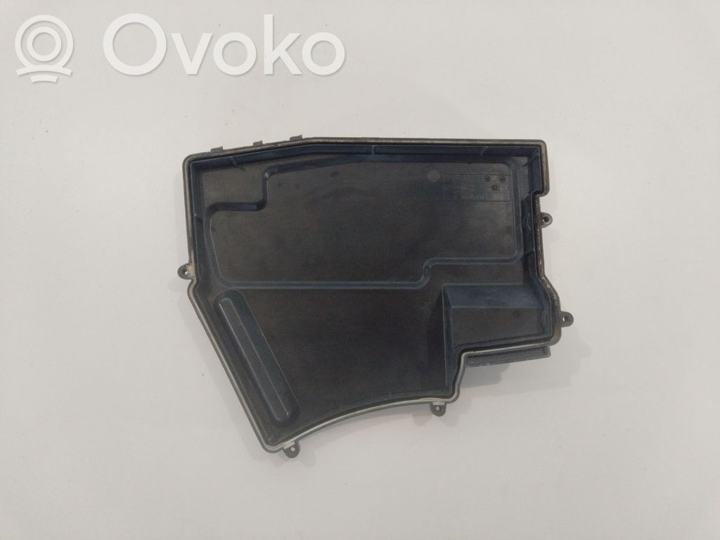 Other engine bay part   58650910,7520899