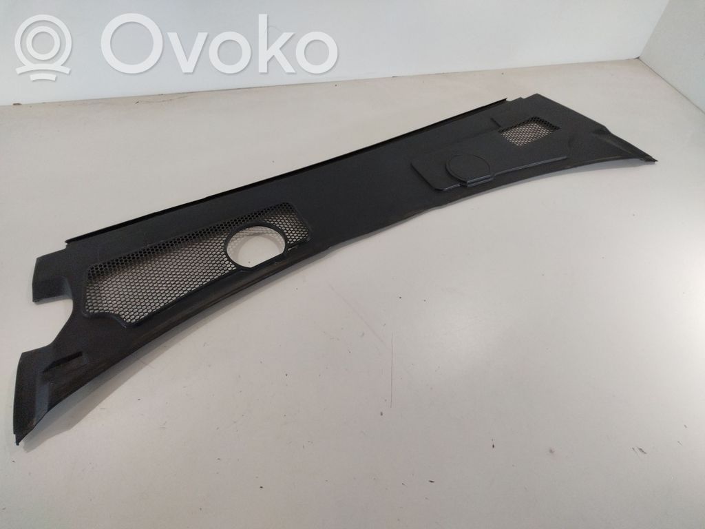 Windshield trim   4F1819447