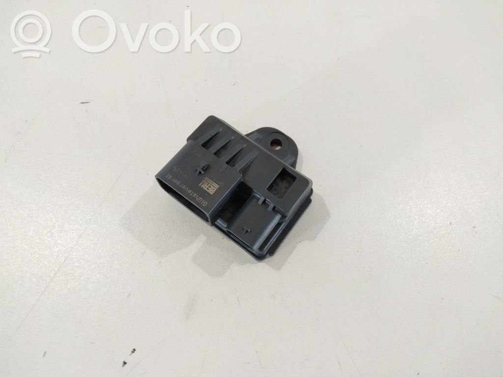 BMW 5 F10 F11 Glow plug pre-heat relay 