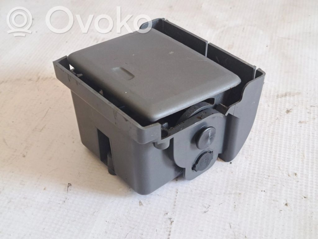 Volvo V70 Ashtray (front) 