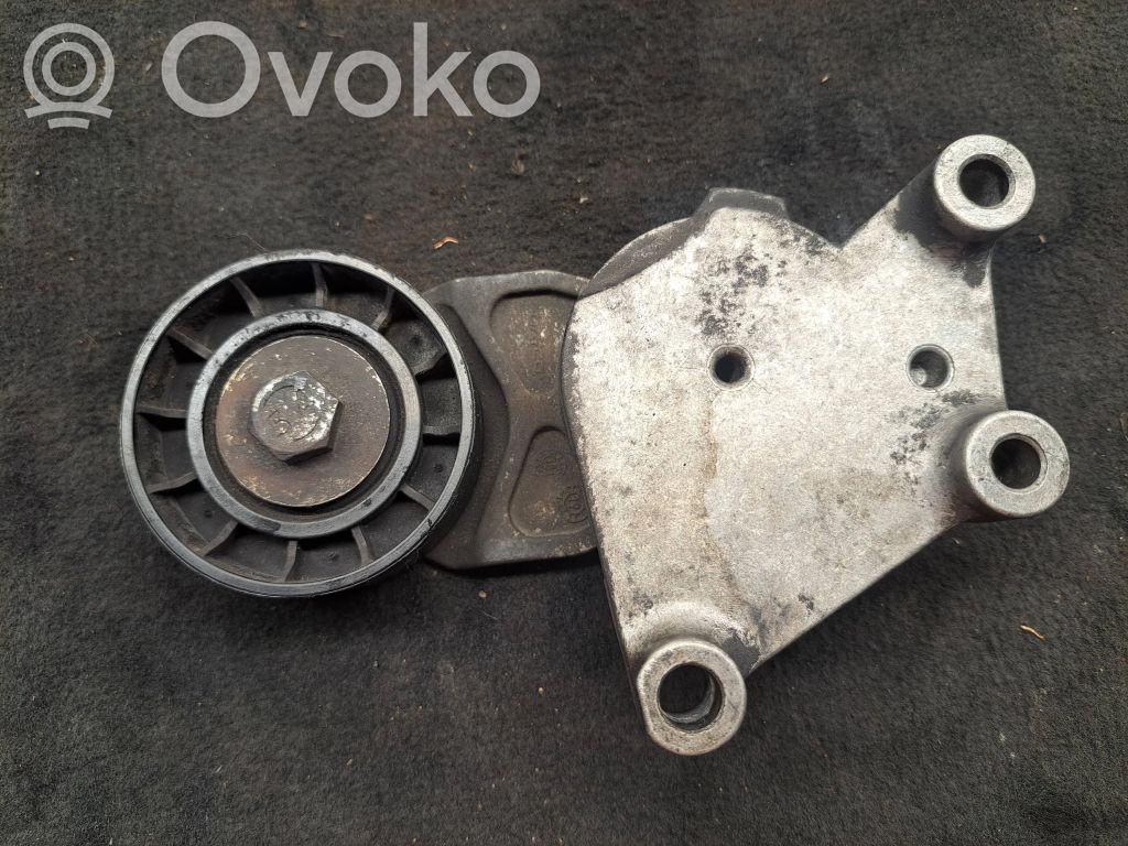 Volvo V50 Diržo įtempėjas 
