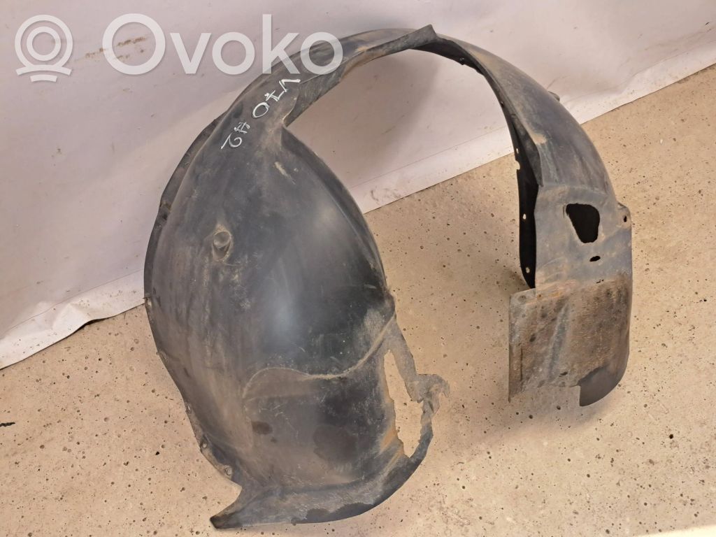 Volvo V70 Подкрылок 
