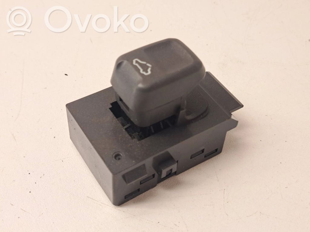 Przycisk szyberdachu   9168160,00W464,149700