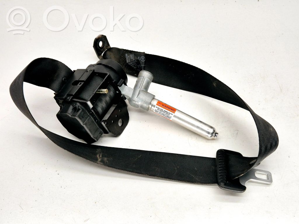 Volvo V50 Rear seatbelt 