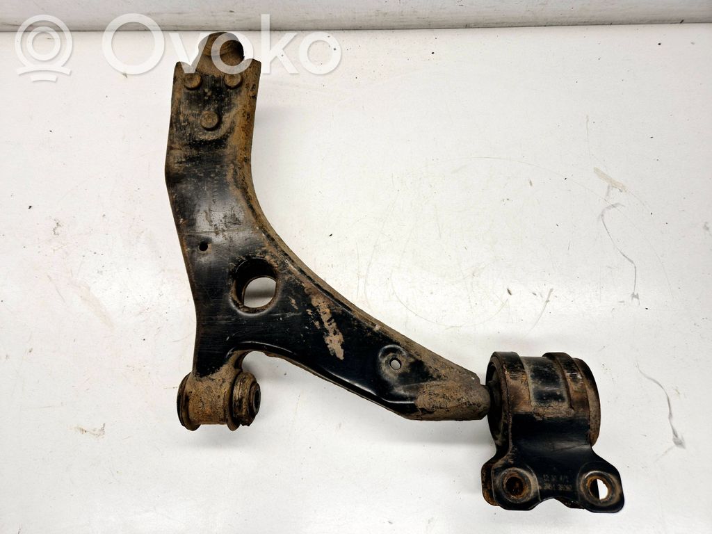 Volvo V50 Front control arm 