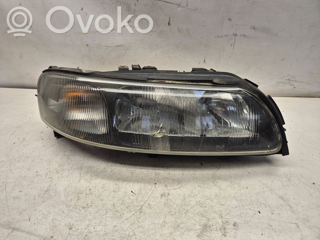 Volvo V70 Headlight/headlamp 