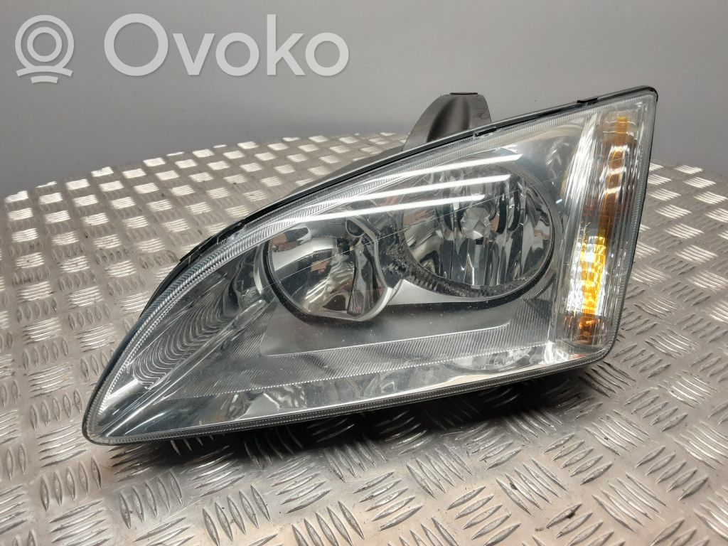 Ford Focus Scheinwerfer 