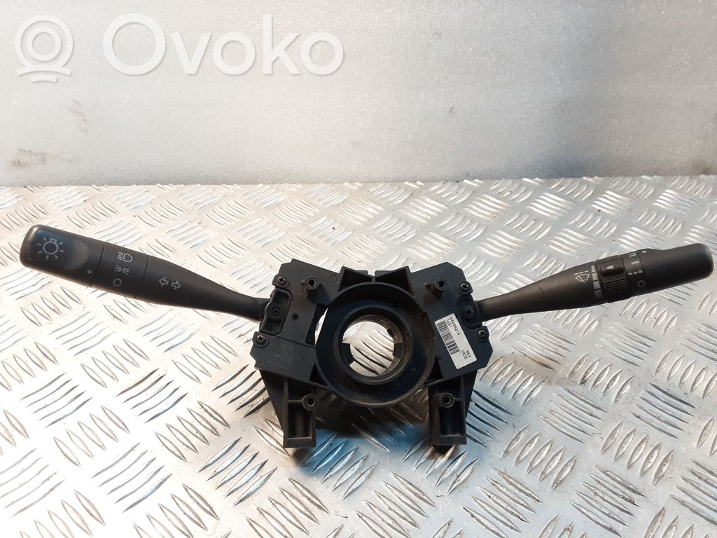 Land Rover Freelander Wiper turn signal indicator stalk/switch 