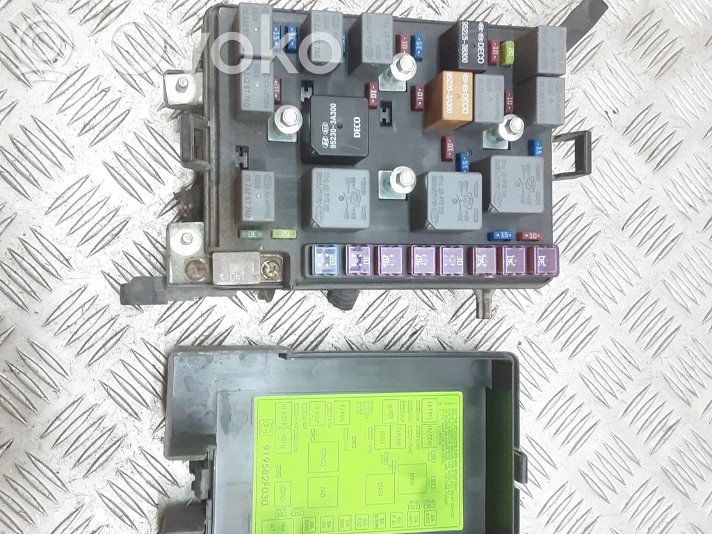 KIA Cerato Fuse module 