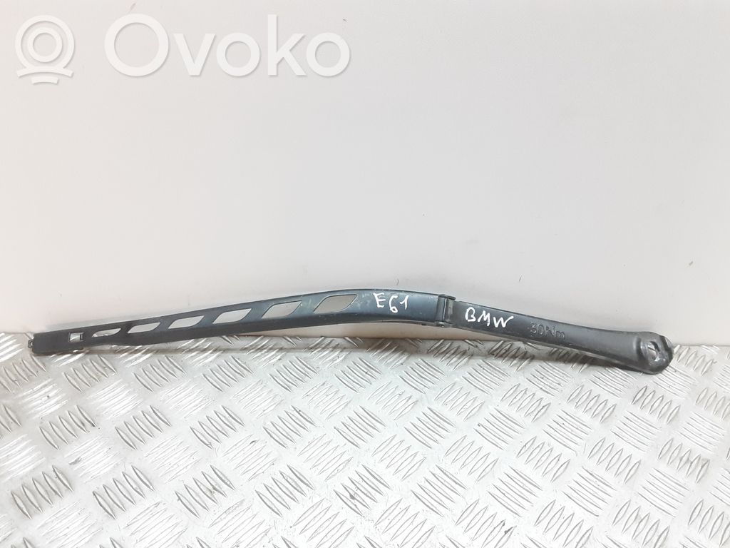 BMW 5 E60 E61 Wischerarm vorne 