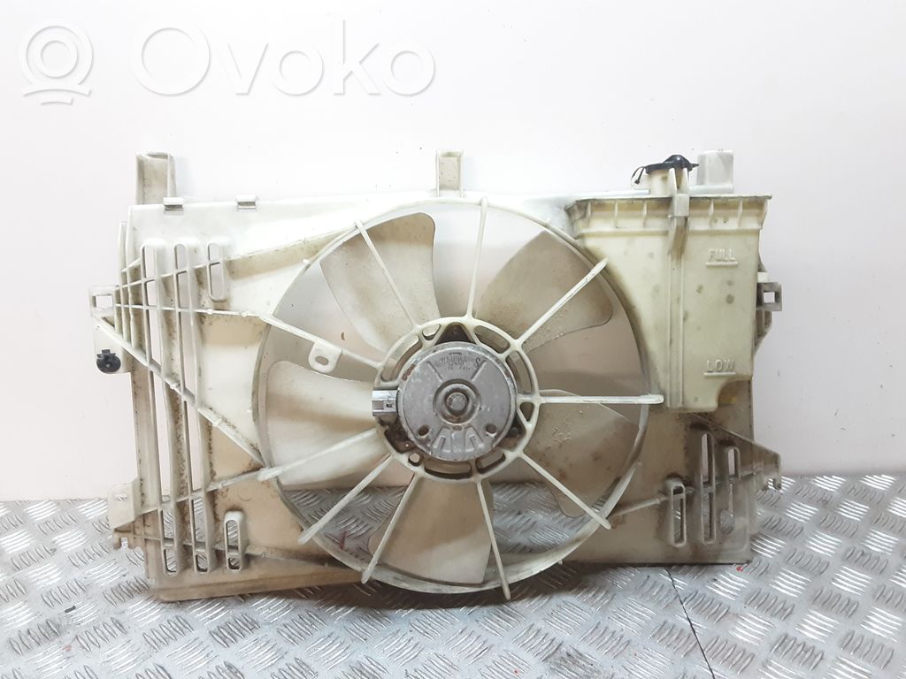 Toyota Corolla E120 E130 Elektrinis radiatorių ventiliatorius 