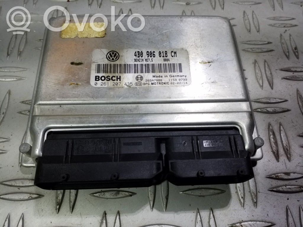 Volkswagen PASSAT B5.5 Engine control unit/module 