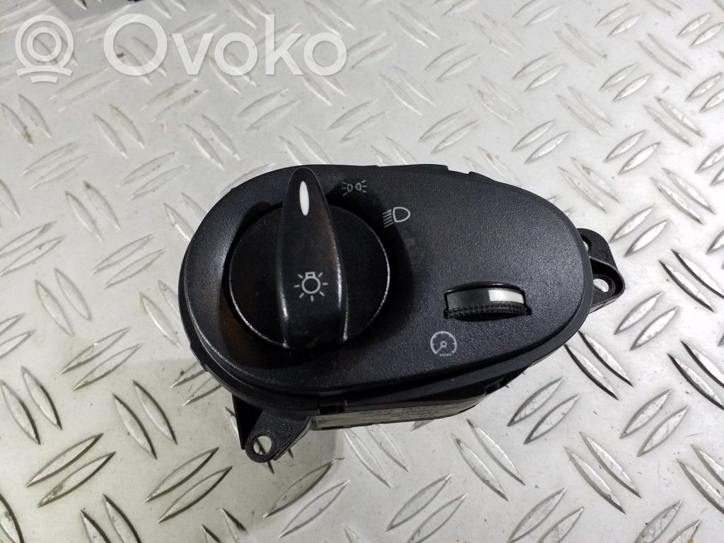 Ford Focus Lukturu slēdzis 