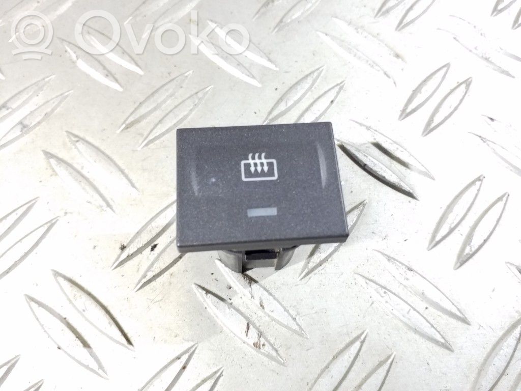 Ford Focus Windscreen/window heater switch 