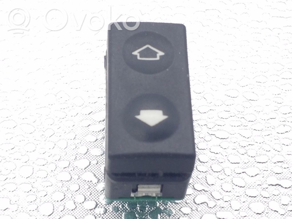 BMW 3 E36 Electric window control switch 