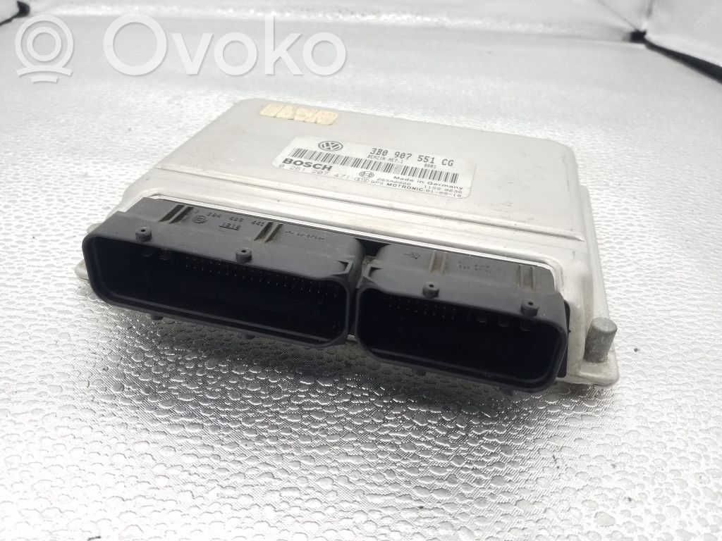 Volkswagen PASSAT B5.5 Engine control unit/module ECU 