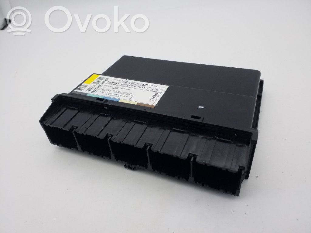 Ford Focus Door central lock control unit/module 