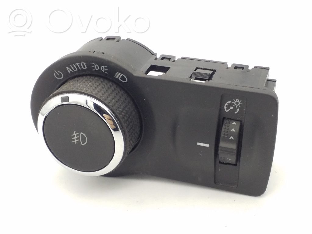 Buick Encore I Light switch 
