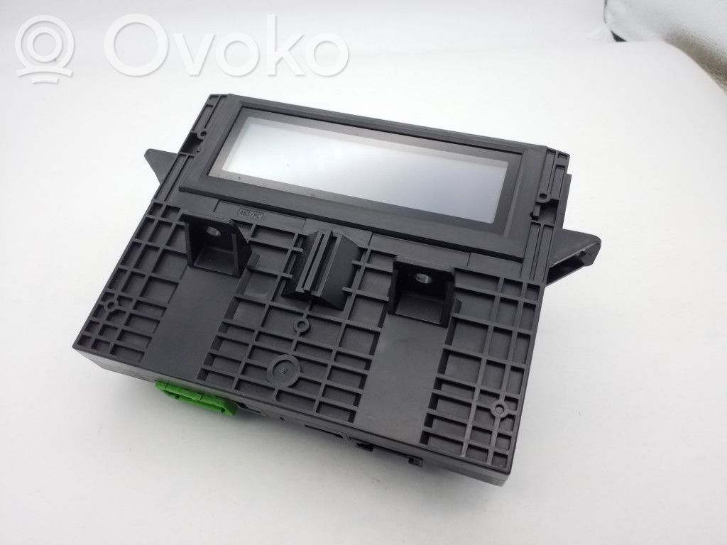 Screen/display/small screen   30772584,M8473100002,08W47E03
