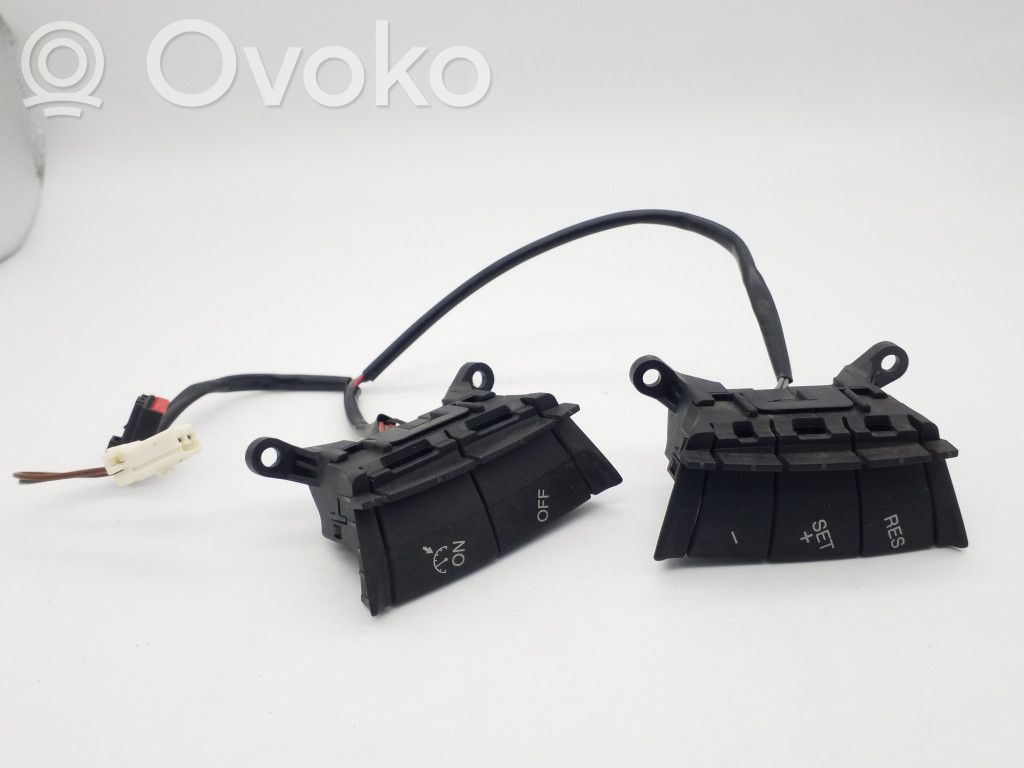Ford Focus Kiti jungtukai/ rankenėlės/ perjungėjai 