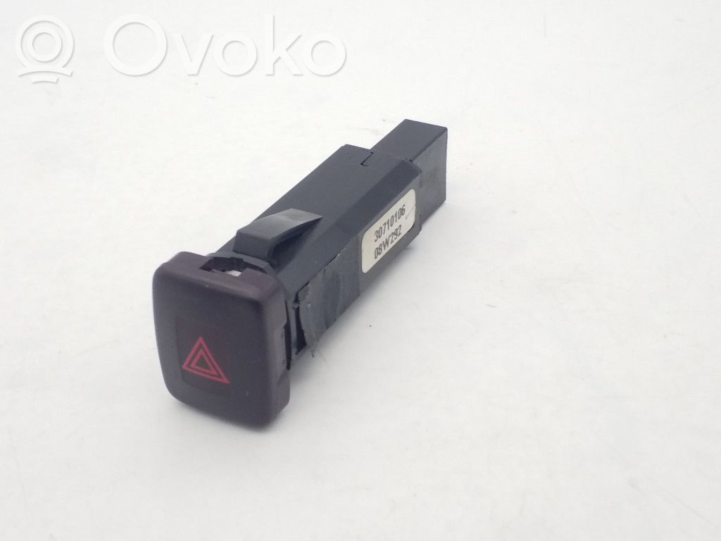 Hazard light switch   30710106,08W292